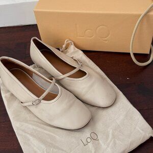 Loq Daria Flats - cream leather US 40
